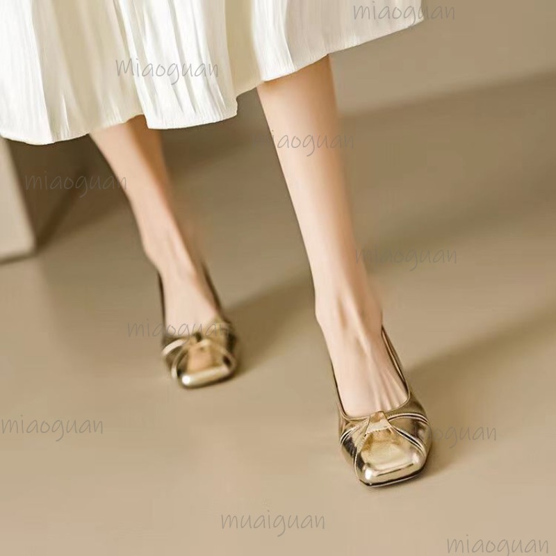 Cover Teen Lage Hak Pompen Dam - Casual Sandal Leather recensie en prijs